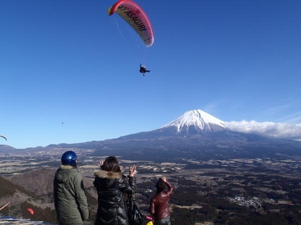 photo by 朝霧(富士宮)パラグライダー/スカイ朝霧|そとあそび