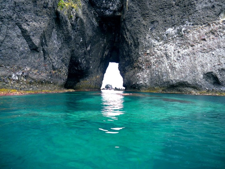 北海道 青の洞窟に行くならシーカヤックがおもしろい Sotoasobi Life そとあそびライフ 北海道 青の洞窟に行くならシーカヤックがおもしろい Sotoasobi Life そとあそびライフ