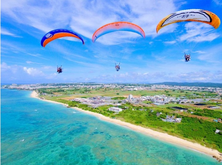 免許がなくても飛べる モーターパラグライダーで自由自在な空中散歩を楽しもう Sotoasobi Life そとあそびライフ