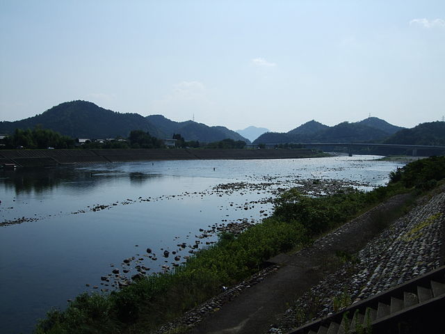 photo by Wikimedia Commons