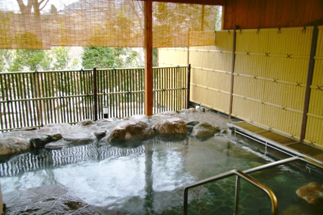 photo by 秩父川端温泉 梵の湯