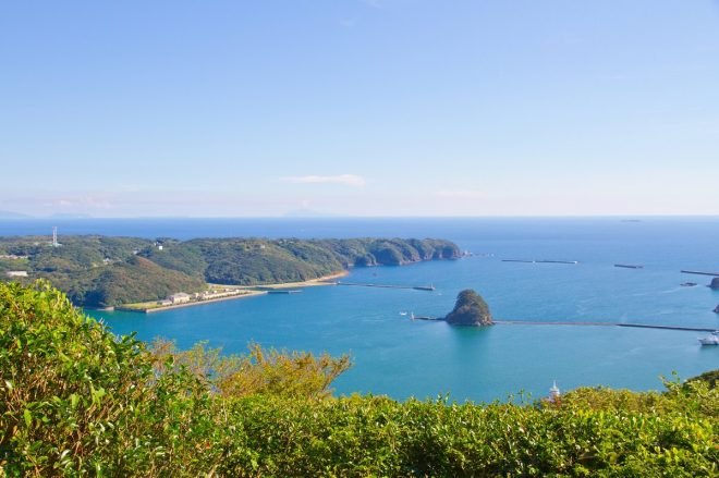 photo by KaroMori