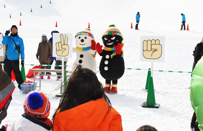 photo by 六甲山スノーパーク公式HP
